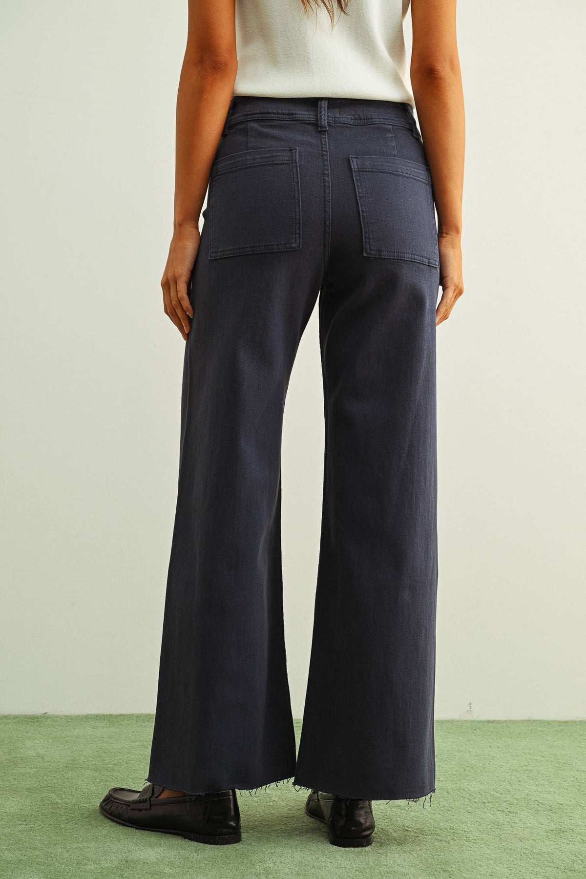 MMP623   STRAIGHT WIDE LEG DENIM PANTS