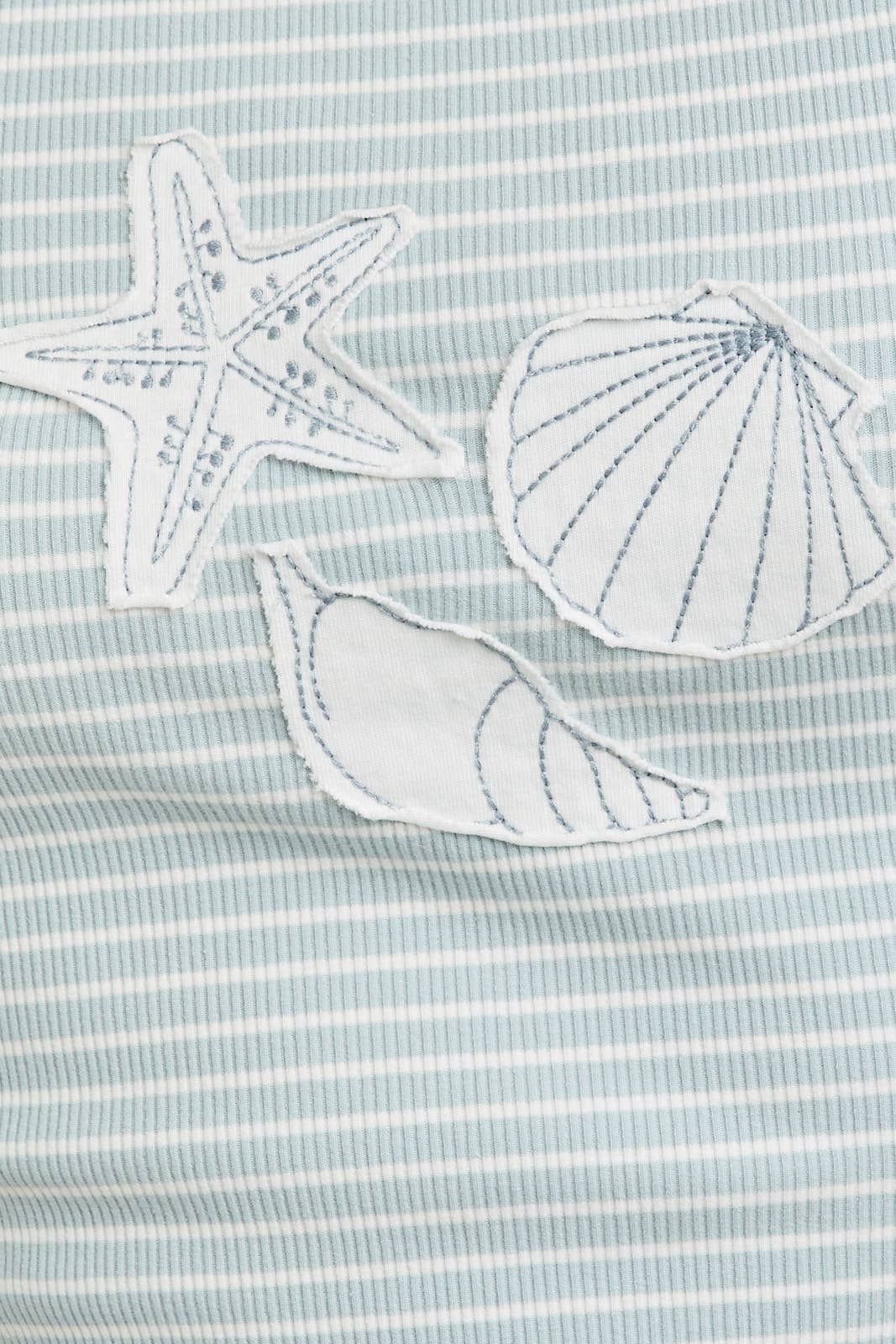 ROUND NECK SHORT SLEEVE TOP