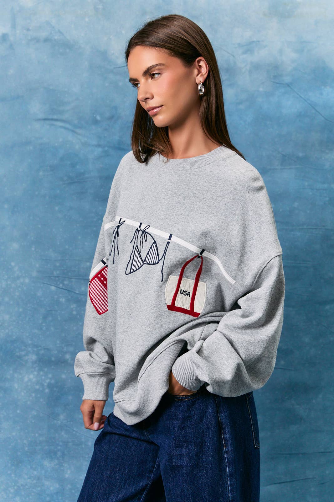 SWEATSHIRTS WITH CUTE GRAPHICS ON FRONT