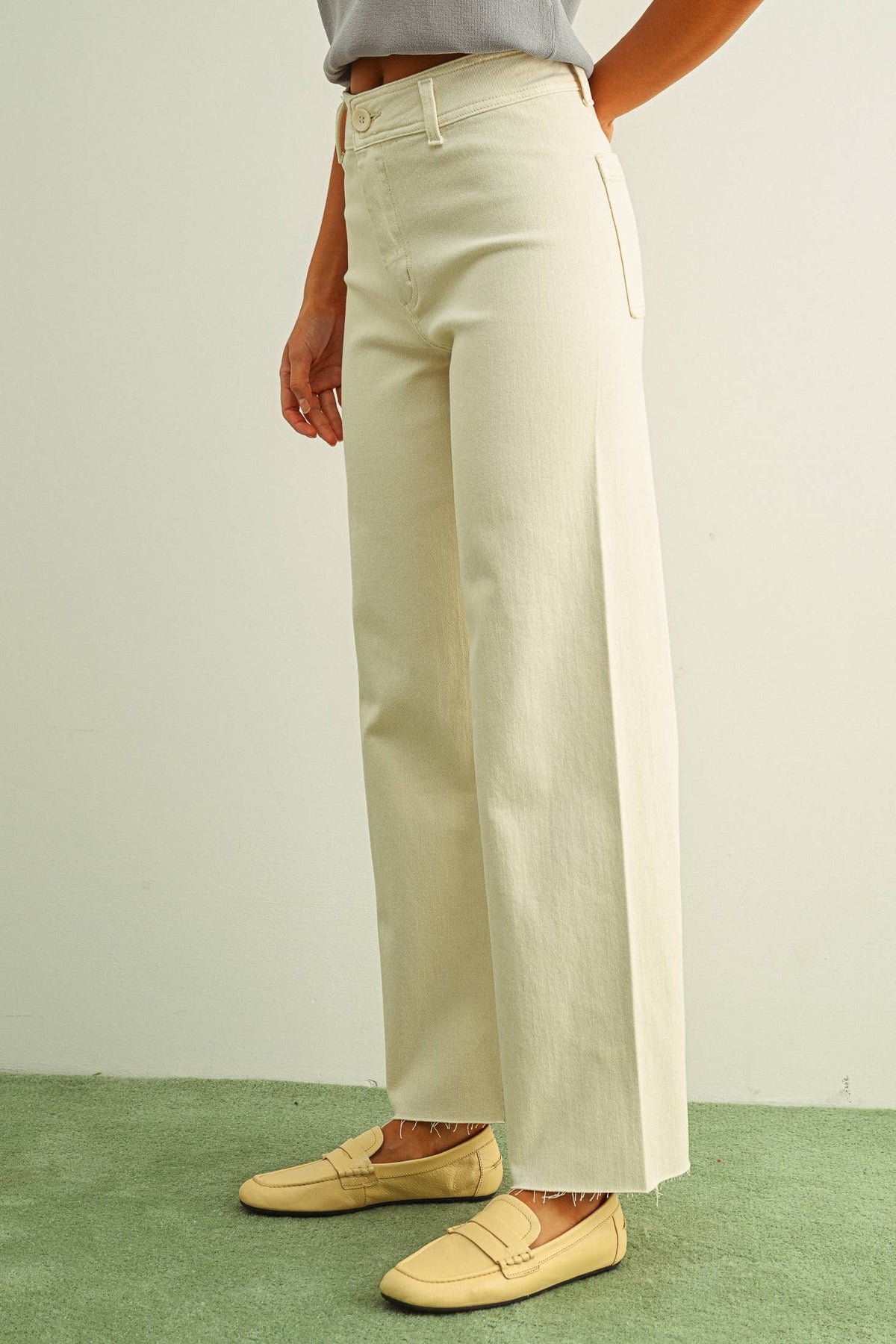 MMP623   STRAIGHT WIDE LEG DENIM PANTS