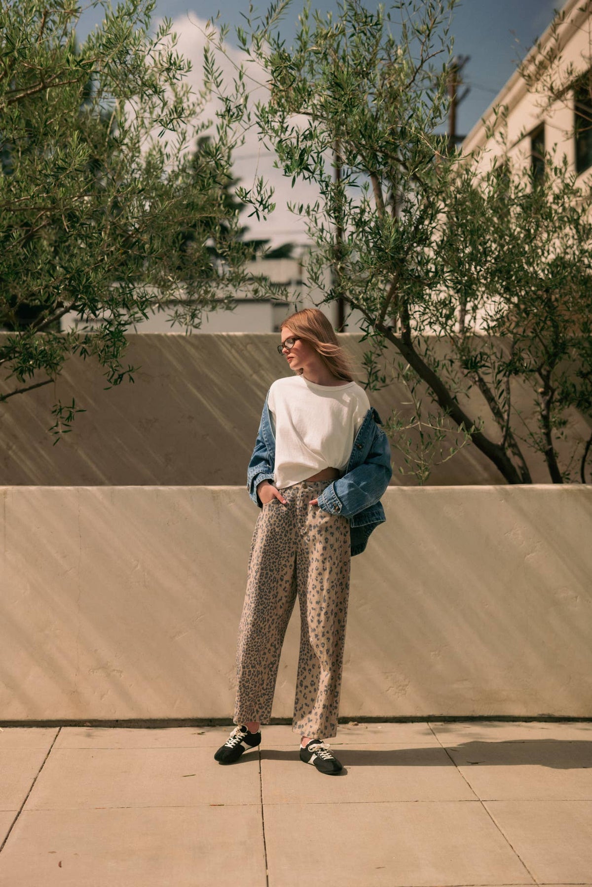 P6171   CHEETAH PRINT BARREL PANTS