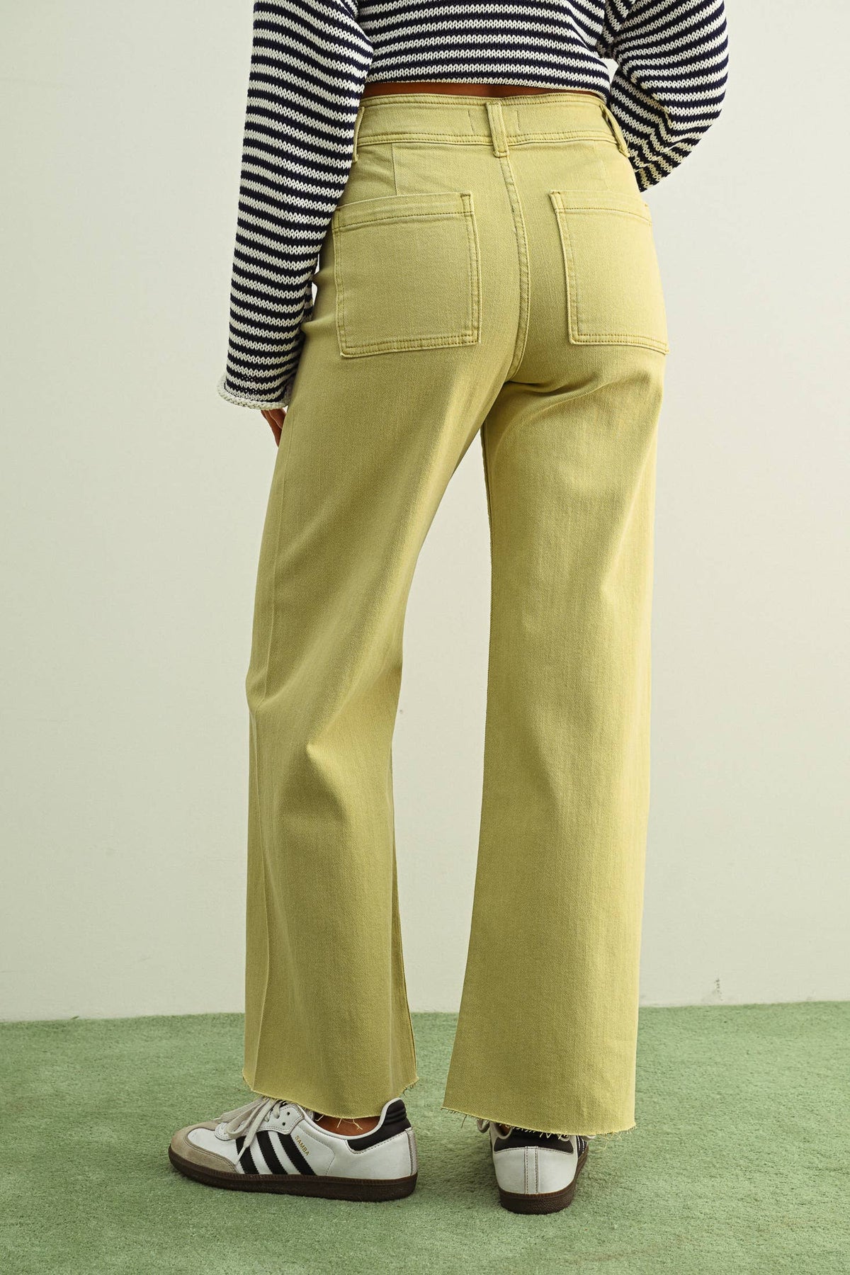 MMP623   STRAIGHT WIDE LEG DENIM PANTS